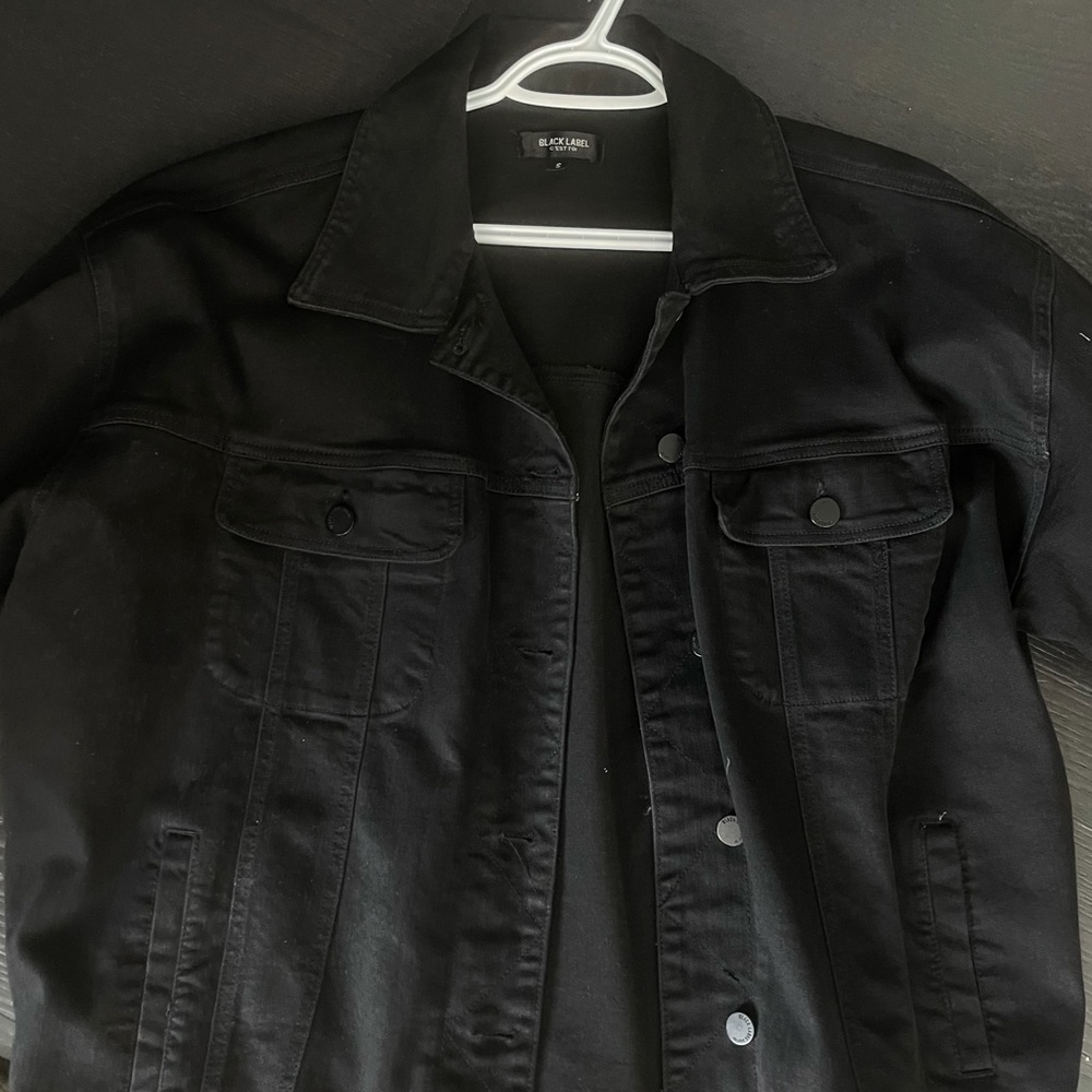 BLACK DENIM JACKET